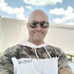 Meet your Posher, Florencio